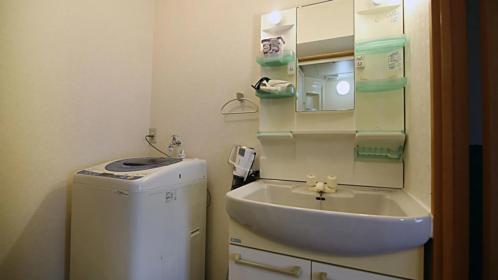東京都Rs House Downtown Shinjuku Free Wifiアパートメント アパート 東京都
